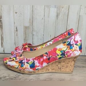 Dexflex Comfort Wedge Shoes Floral Cate Bow Style Open Toe SIZE 8 NWT